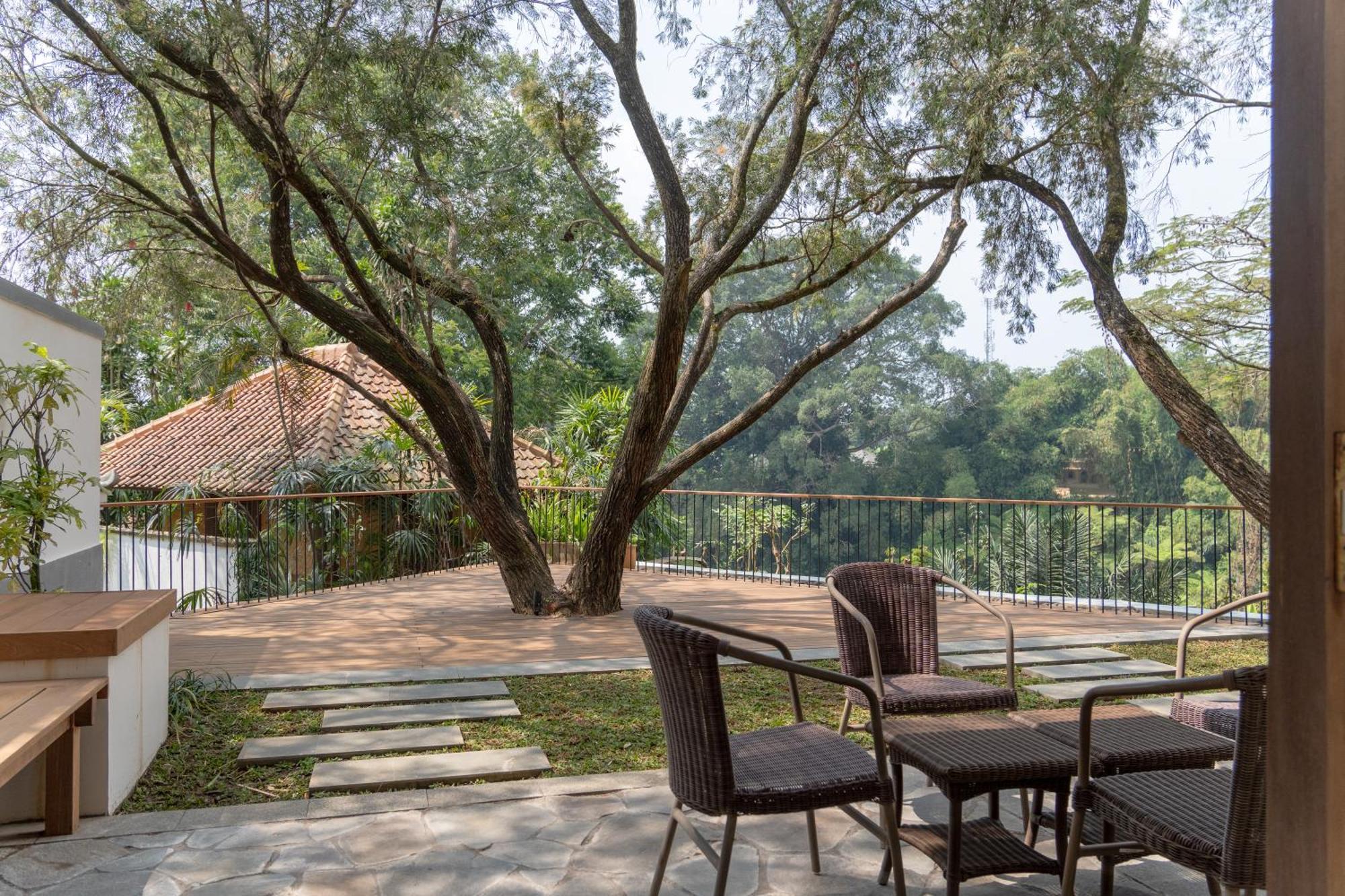 פונקאק Novus Giri Resort & Spa מראה חיצוני תמונה